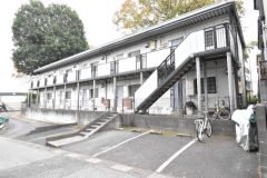 ��ʌ�����s���ԂP����15-32�̃A�p�[�g�̌����O��