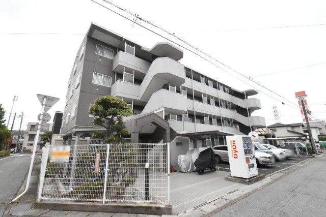 ��ʌ��z�J�s���������Q����15-6�̃}���V�����̌����O��