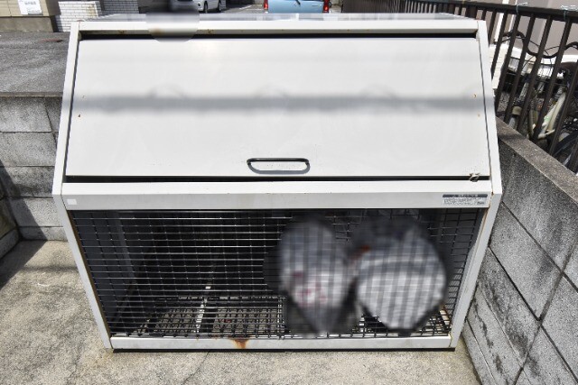 ��ʌ��������܎s�k����i���Q���ڂ̃A�p�[�g�̂��̑�