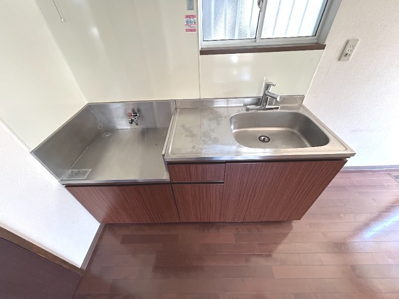 ��ʌ��������܎s��{��匴�V���ڂ̃A�p�[�g�̃L�b�`��