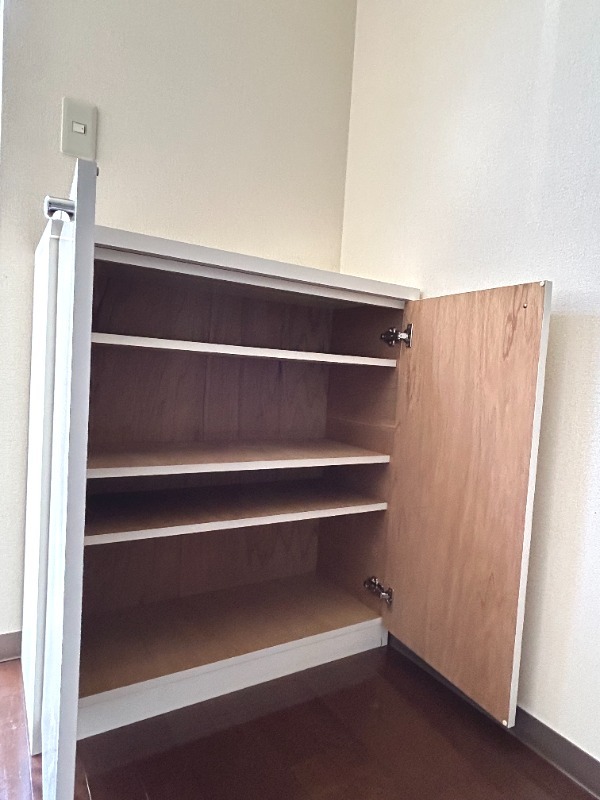 ��ʌ��������܎s��{��匴�V���ڂ̃A�p�[�g�̎��[