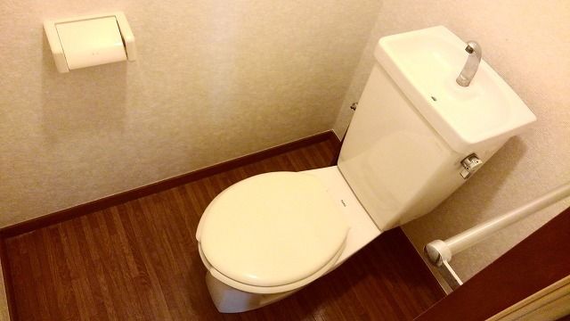 ��ʌ������s�����̃A�p�[�g�̃g�C��