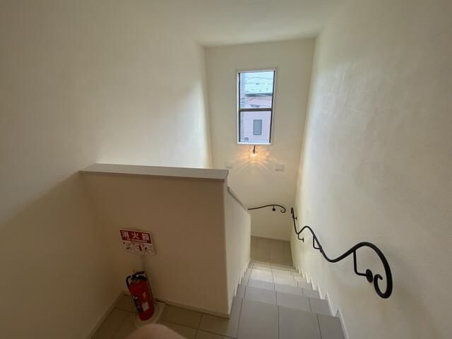 ��ʌ��z�J�s���������̃A�p�[�g�̌���