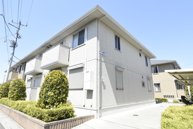 ��ʌ�����s�厚���s�̃A�p�[�g�̌����O��