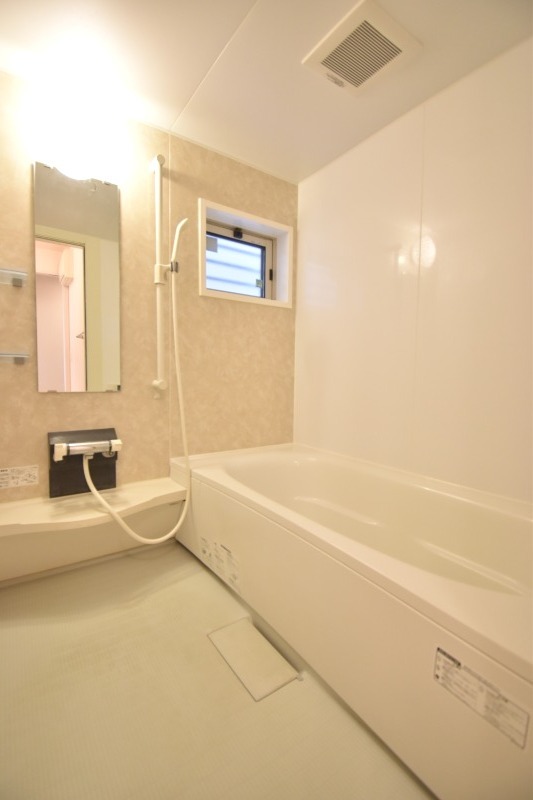 ��ʌ�����s�厚���s�̃A�p�[�g�̃o�X