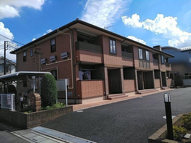 ��ʌ��z�J�s�{�{���P���ڂ̃A�p�[�g�̌����O��