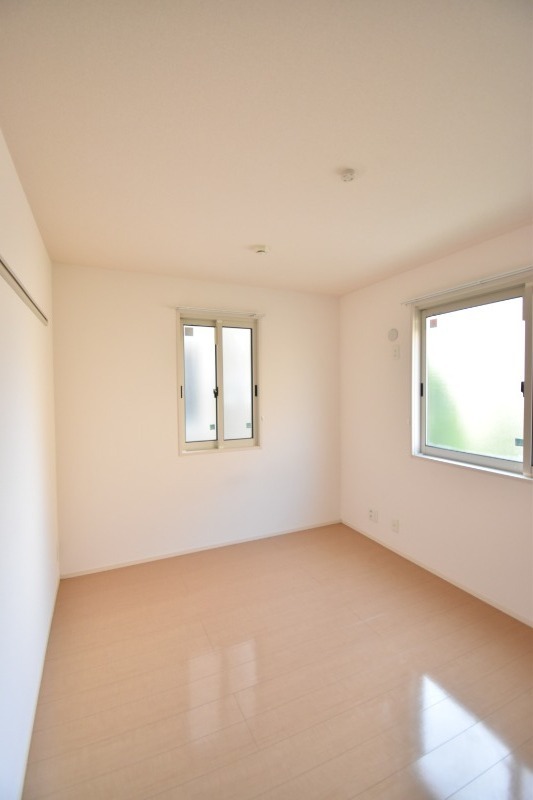 ��ʌ�����s�厚���s�̃A�p�[�g�̂��̑�