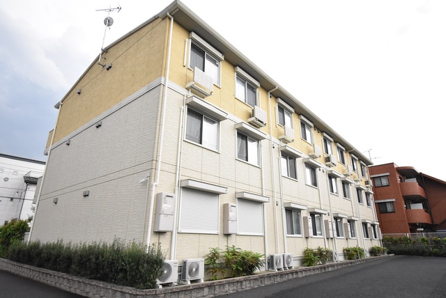 ��ʌ��������܎s�k��y�C���Q���ڂ̃A�p�[�g�̌����O��