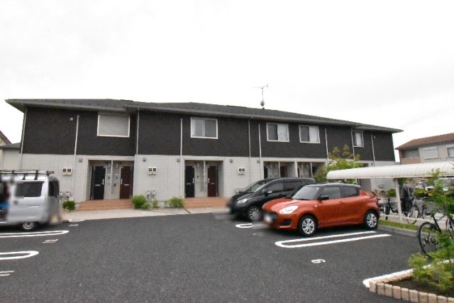 ��ʌ��������܎s��΋�������Q����14-24�̃A�p�[�g�̌����O��