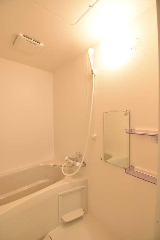 ��ʌ�����s���s�o�H�P���ڂ̃A�p�[�g�̃o�X