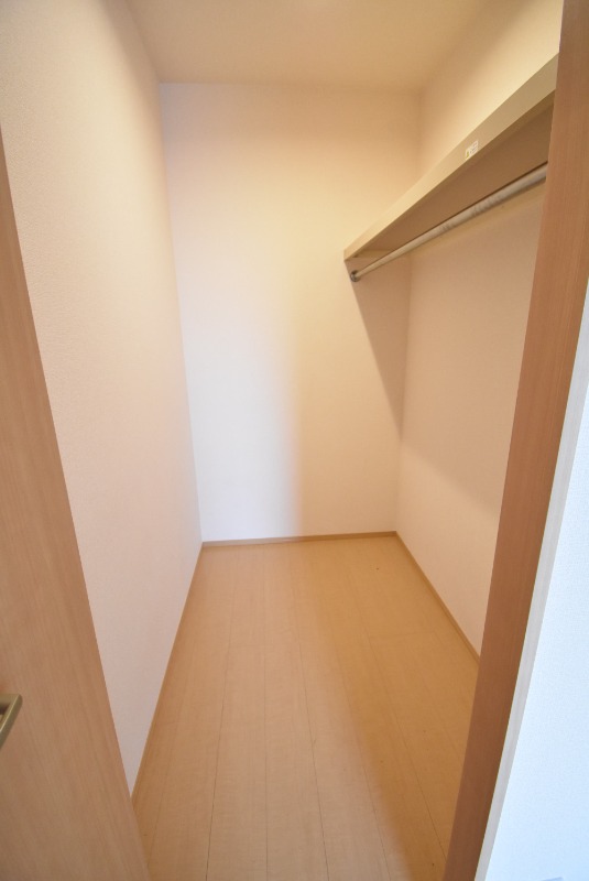 ��ʌ��������܎s�k��y�C���Q���ڂ̃A�p�[�g�̎��[