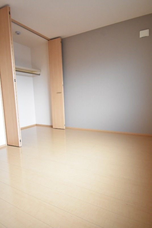 ��ʌ��������܎s�k��y�C���Q���ڂ̃A�p�[�g�̂��̑�