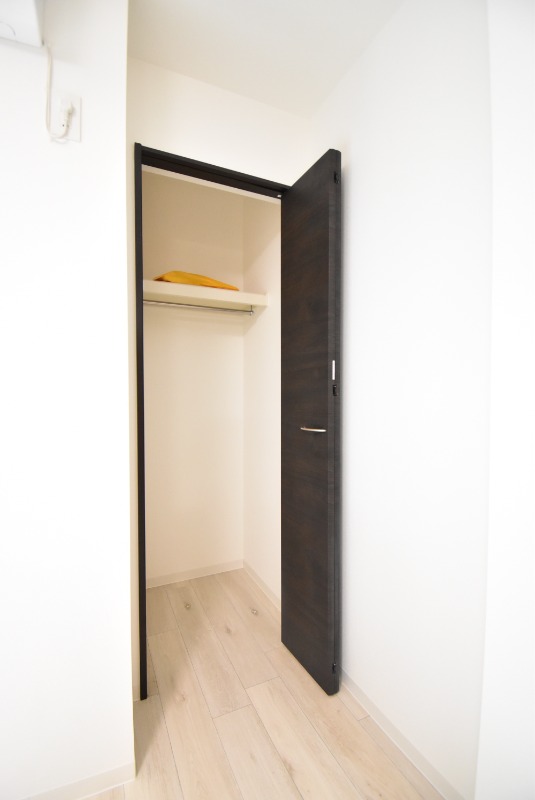 ��ʌ�����s���s�o�H�P���ڂ̃A�p�[�g�̎��[