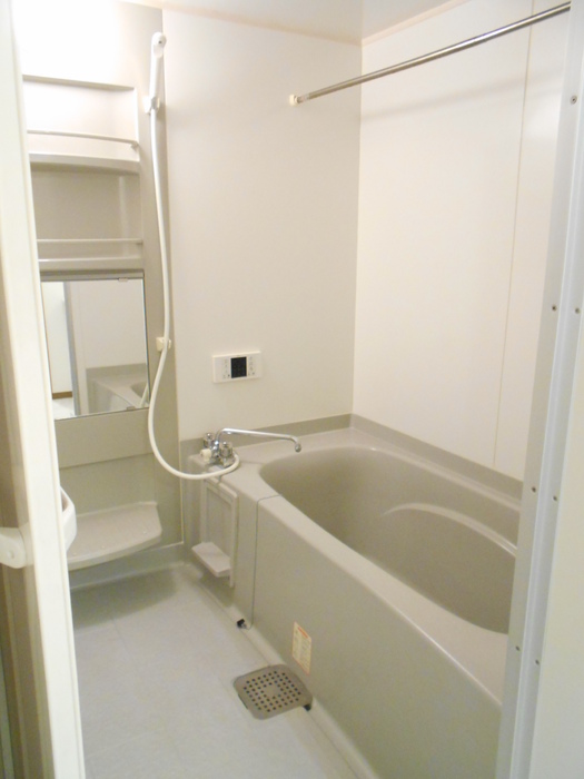 ��ʌ��������܎s�k��{�����̃A�p�[�g�̃o�X