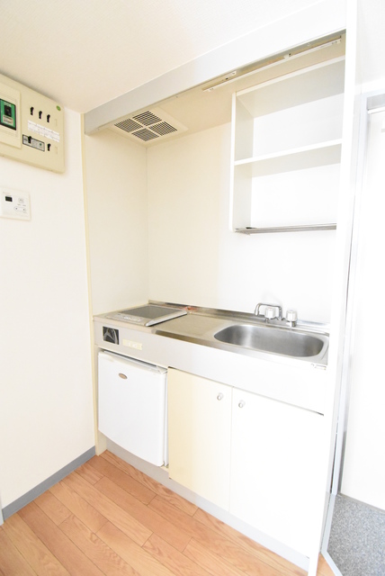 ��ʌ��������܎s�����擌��{�U���ڂ̃A�p�[�g�̃L�b�`��