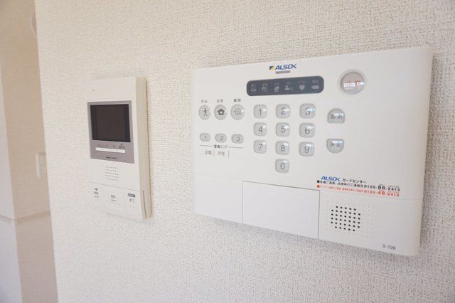 ��ʌ�����s�厚���̃A�p�[�g�̂��̑�