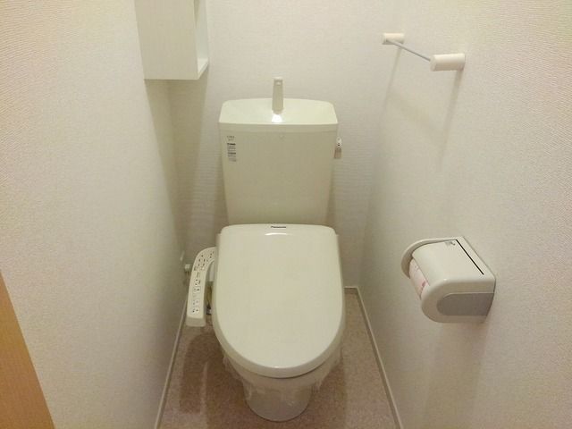 ��ʌ��z�J�s���C�N�^�E���V���ڂ̃A�p�[�g�̃g�C��