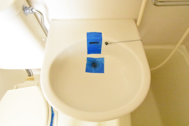 ��ʌ��������܎s�����擌��{�U���ڂ̃A�p�[�g�̐��ʏ�