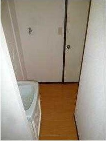 ��ʌ�����s�厚�ˍ�̃A�p�[�g�̂��̑��ݔ�