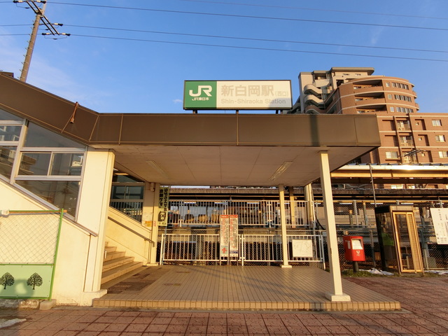 ��ʌ������s�V�����X���ڂ̃A�p�[�g�̎���