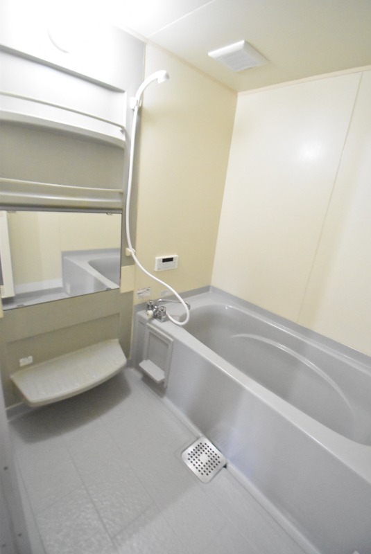 ��ʌ��������܎s�k��ʏ����̃A�p�[�g�̃o�X