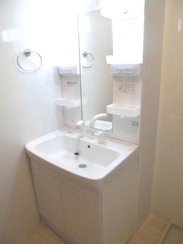 ��ʌ��z�J�s���������P���ڂ̃A�p�[�g�̐��ʏ�