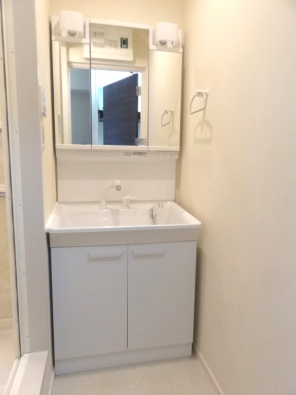 ��ʌ��������܎s�k�擌�听���P���ڂ̃}���V�����̐��ʏ�