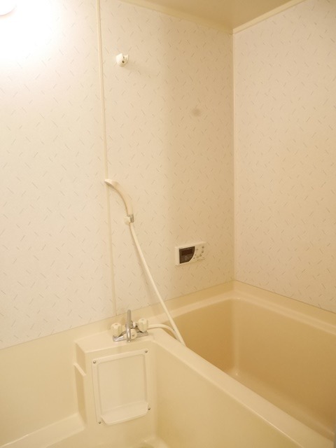 ��ʌ�����s�厚�����̃A�p�[�g�̃o�X