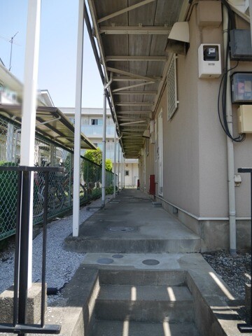 ��ʌ�����s�厚�����̃A�p�[�g�̃G���g�����X