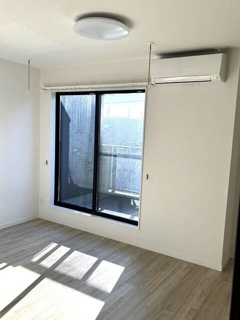 ��ʌ��z�J�s�k�z�J�P���ڂ̃A�p�[�g�̂��̑������E�X�y�[�X