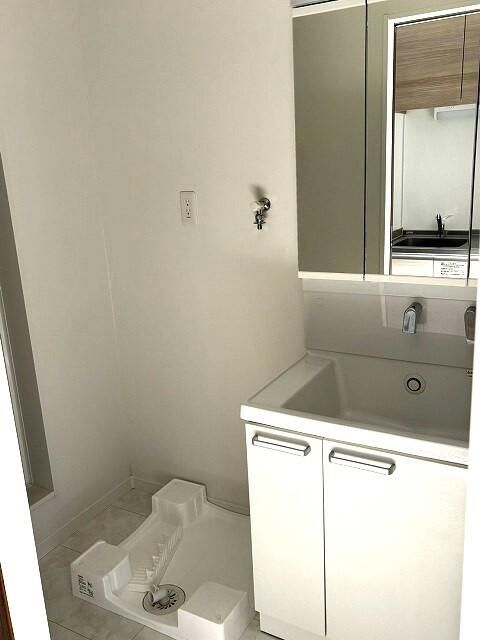 ��ʌ��z�J�s�k�z�J�P���ڂ̃A�p�[�g�̐��ʏ�