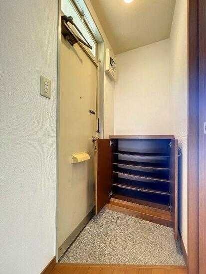 ��ʌ��z�J�s�{�{���T���ڂ̃A�p�[�g�̌���