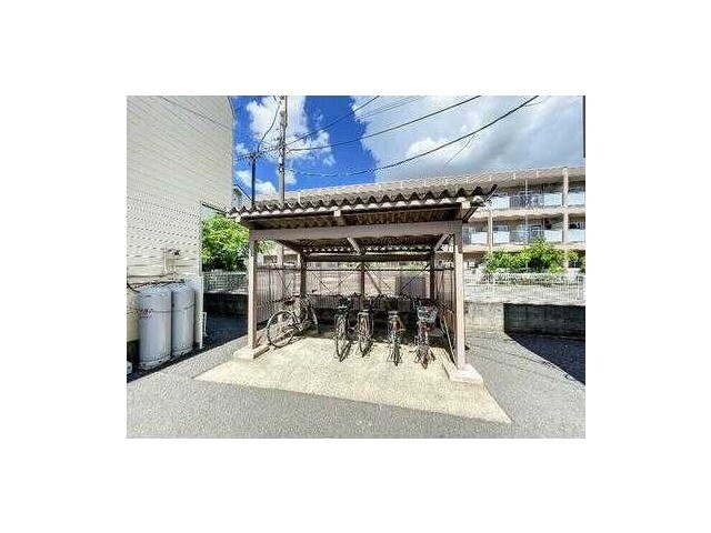 ��ʌ��z�J�s�{�{���T���ڂ̃A�p�[�g�̂��̑�