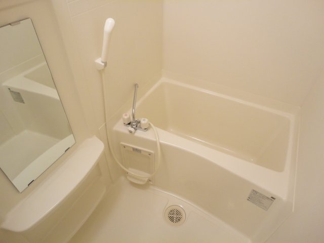 ��ʌ�����s�핽�P���ڂ̃}���V�����̃o�X