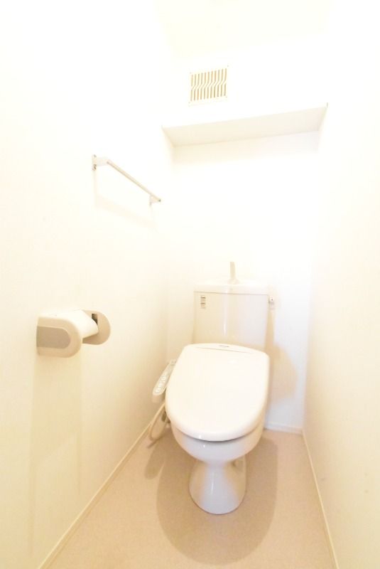 ��ʌ������s�ٓV�S���ڂ̃A�p�[�g�̃g�C��