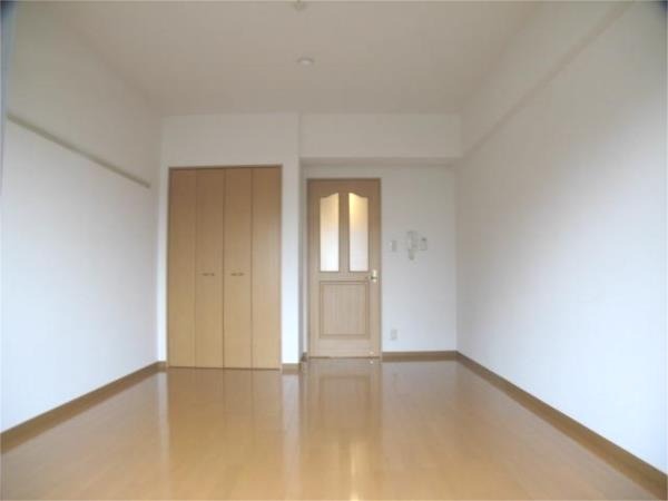 ��ʌ�����s�˒˂P���ڂ̃}���V�����̋��ԁE���r���O