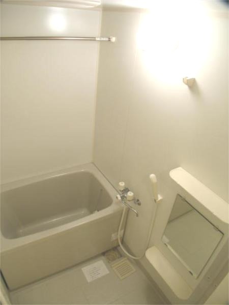 ��ʌ�����s�˒˂P���ڂ̃}���V�����̃o�X