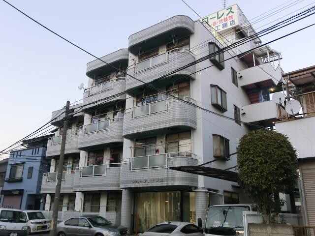 ��ʌ�����s�O�c�a�Q���ڂ̃}���V�����̌����O��