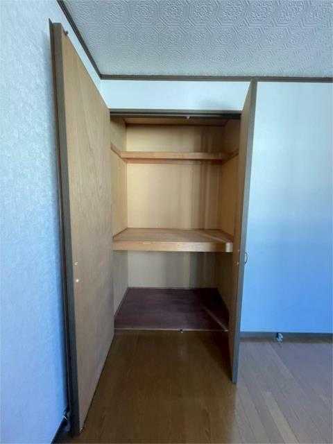 ��ʌ��������܎s��΋擌��΂R���ڂ̃}���V�����̎��[