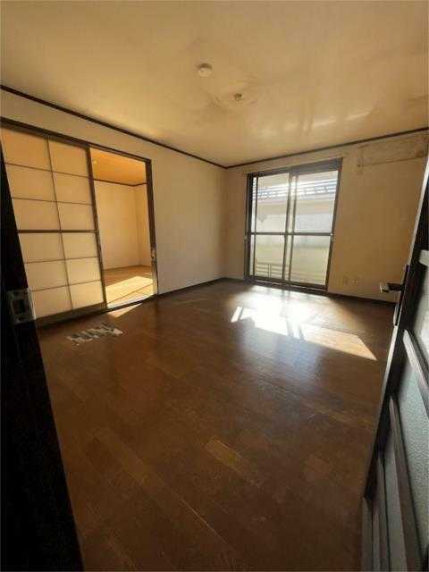 ��ʌ��������܎s��΋擌��΂R���ڂ̃}���V�����̂��̑�