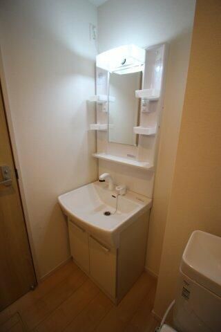 ��ʌ��������܎s��{��x�̓����P���ڂ̃A�p�[�g�̐��ʏ�