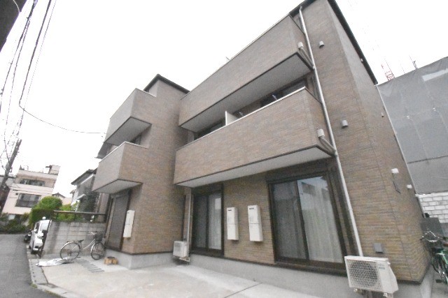 ��ʌ�����s�厚�V��h�̃A�p�[�g�̌����O��