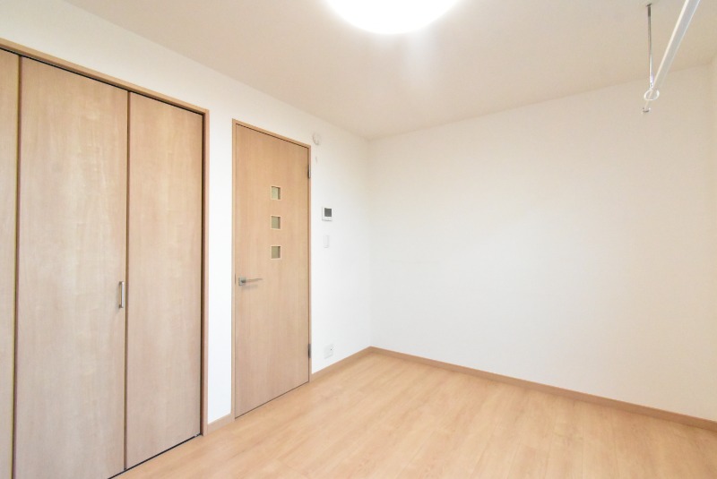 ��ʌ�����s�厚�V��h�̃A�p�[�g�̂��̑������E�X�y�[�X