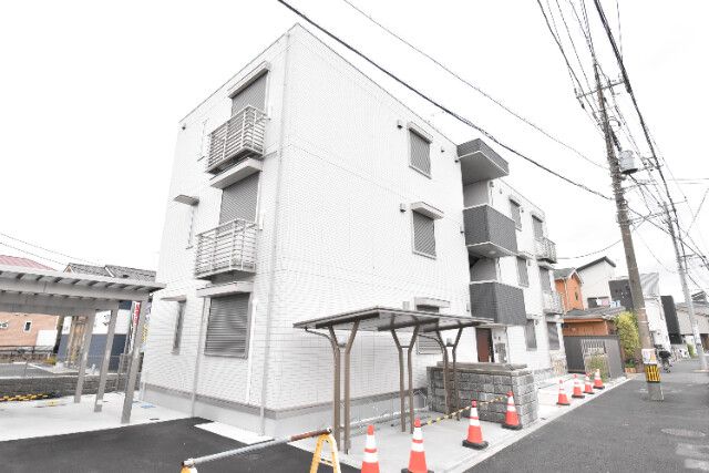 ��ʌ�����s�厚��542-8�̃A�p�[�g�̌����O��