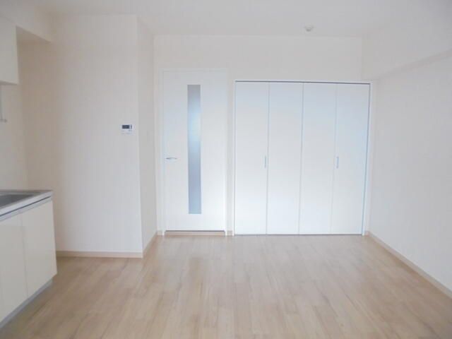 ��ʌ�����s������Q���ڂ̃}���V�����̋��ԁE���r���O