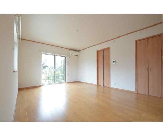 ��ʌ������s���v��̈�ˌ��Ă̋����E���r���O