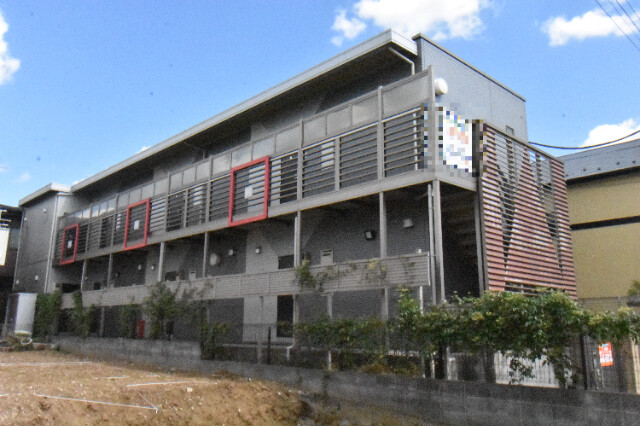 ��ʌ��������܎s��΋�{���U����3-24�̃A�p�[�g�̌����O��