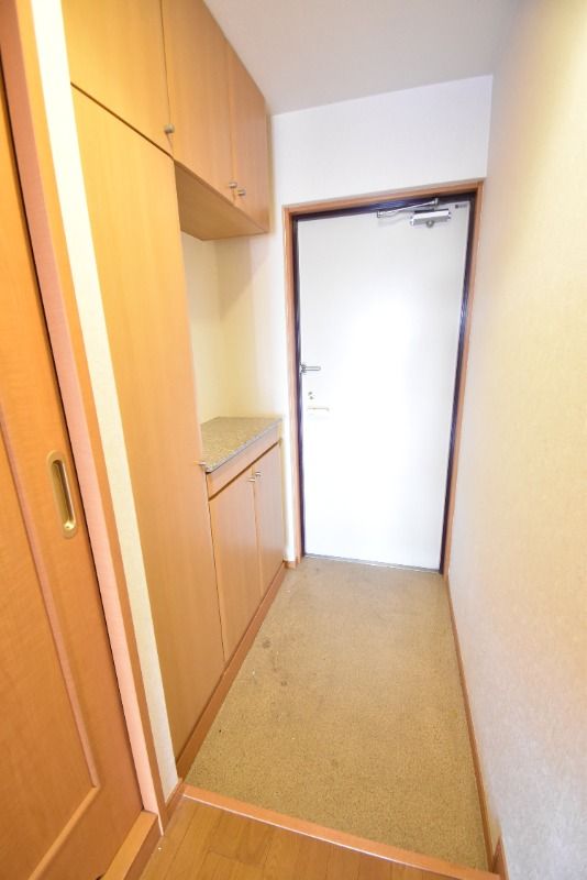 ��ʌ������s���h�P���ڂ̃}���V�����̌���