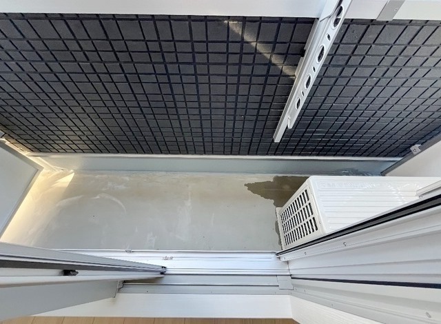 ��ʌ��������܎s��΋�z�K�P���ڂ̃A�p�[�g�̃o���R�j�[