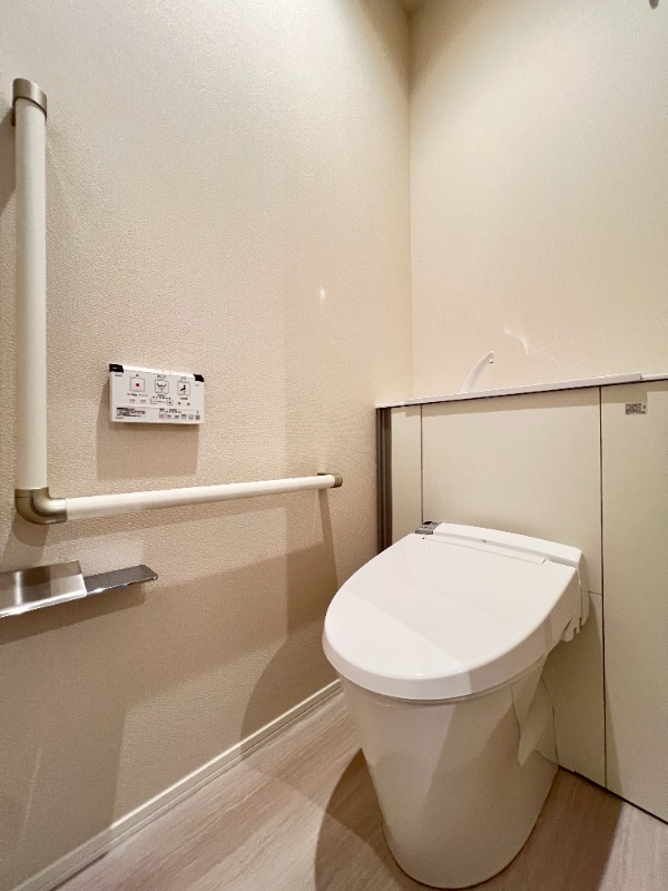 ��ʌ��������܎s�΋��Ԗ؂R���ڂ̃}���V�����̃g�C��